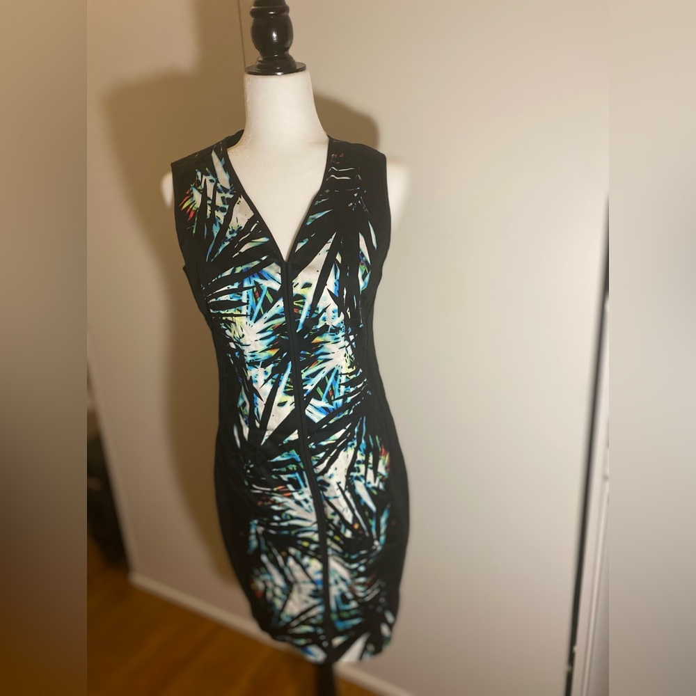 Tahari summer dress